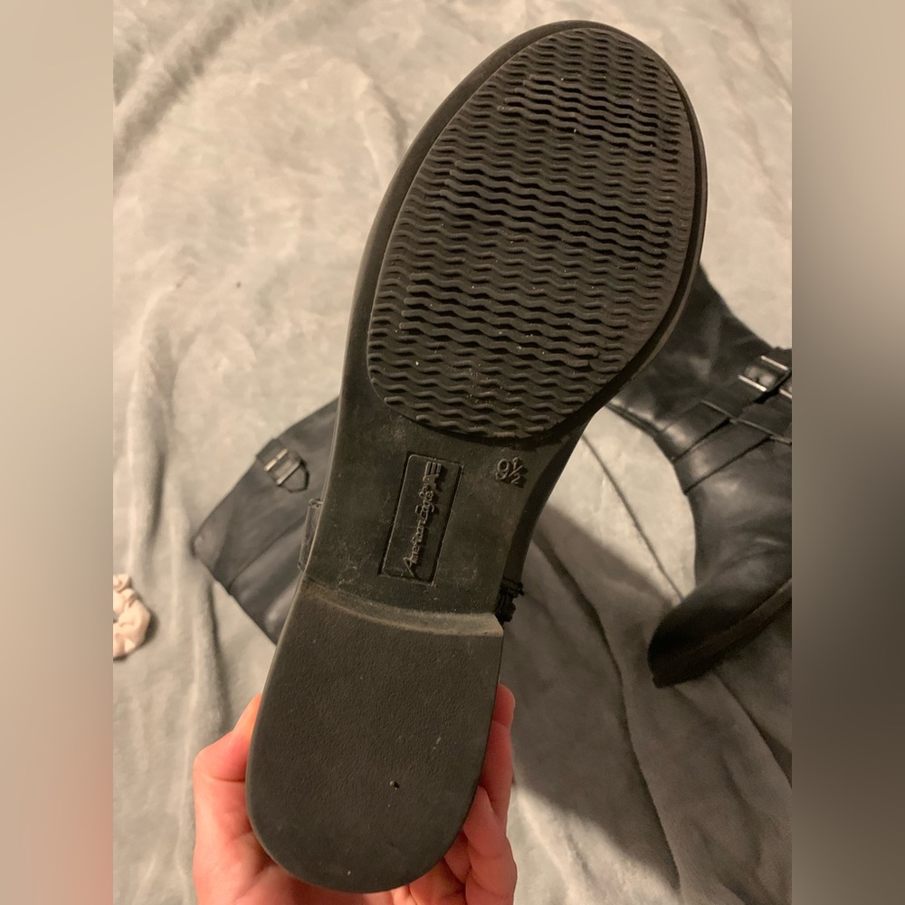 American Eagle boots - Picture 2 of 4